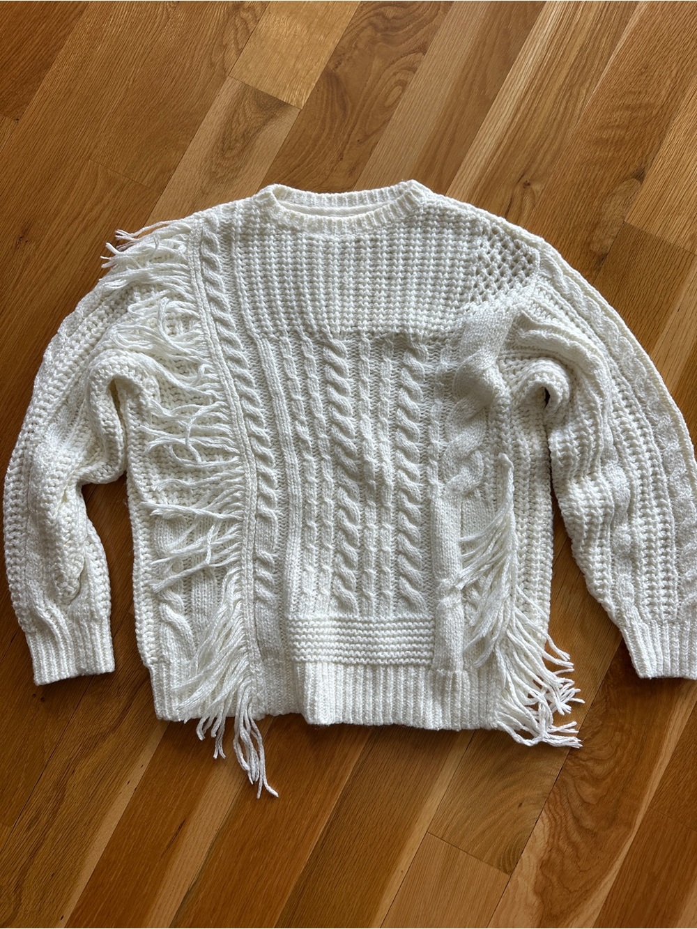Idyllwind Ivory/white Fringe Cable Knit Crewneck Sweater